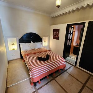 Habitación con Cama King